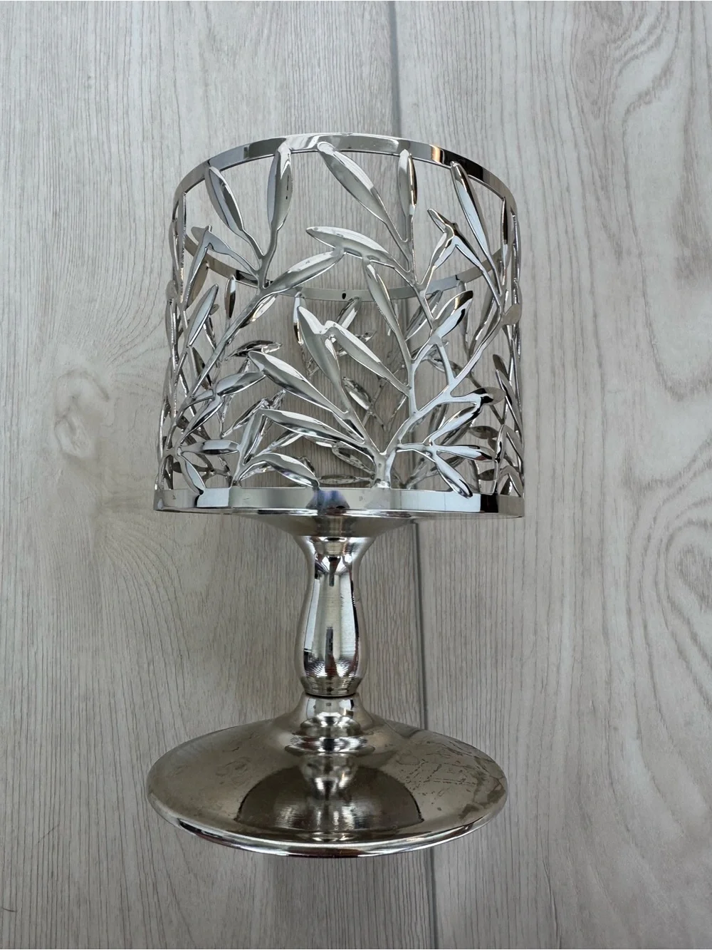 New! Silver Leaf Candle Holder Pedestal- Bath & Body Works